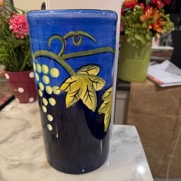 Naylor Designs hand painted Flowers Vase 9.5" Blue Vine Wine 2004 - Picture 3 of 13